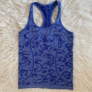 Lululemon Swiftly Tech Racerback Women’s Size 8 Heathered Sapphire Blue
